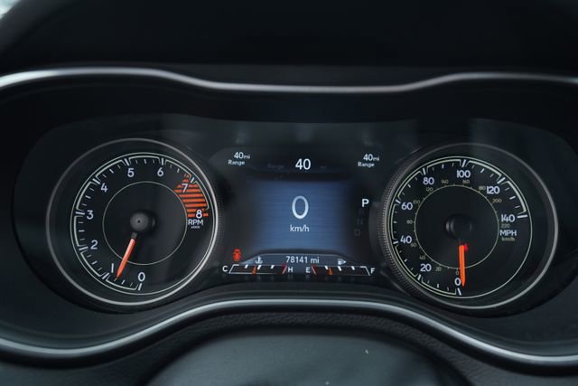 Used 2022 Jeep Cherokee Trailhawk w/ Sun, Sound & Nav Group image 31