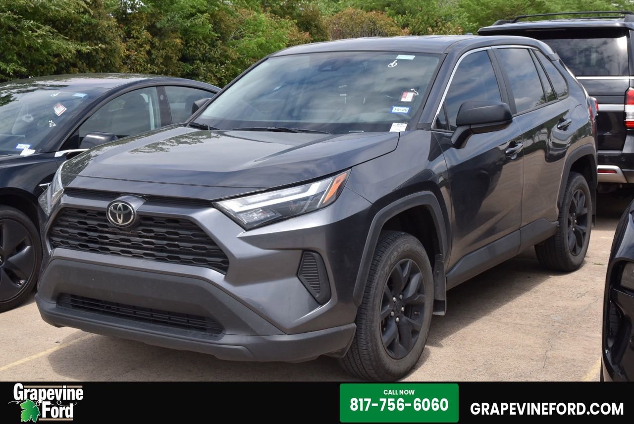 Used 2024 Toyota RAV4 LE AWD/4WD image 1