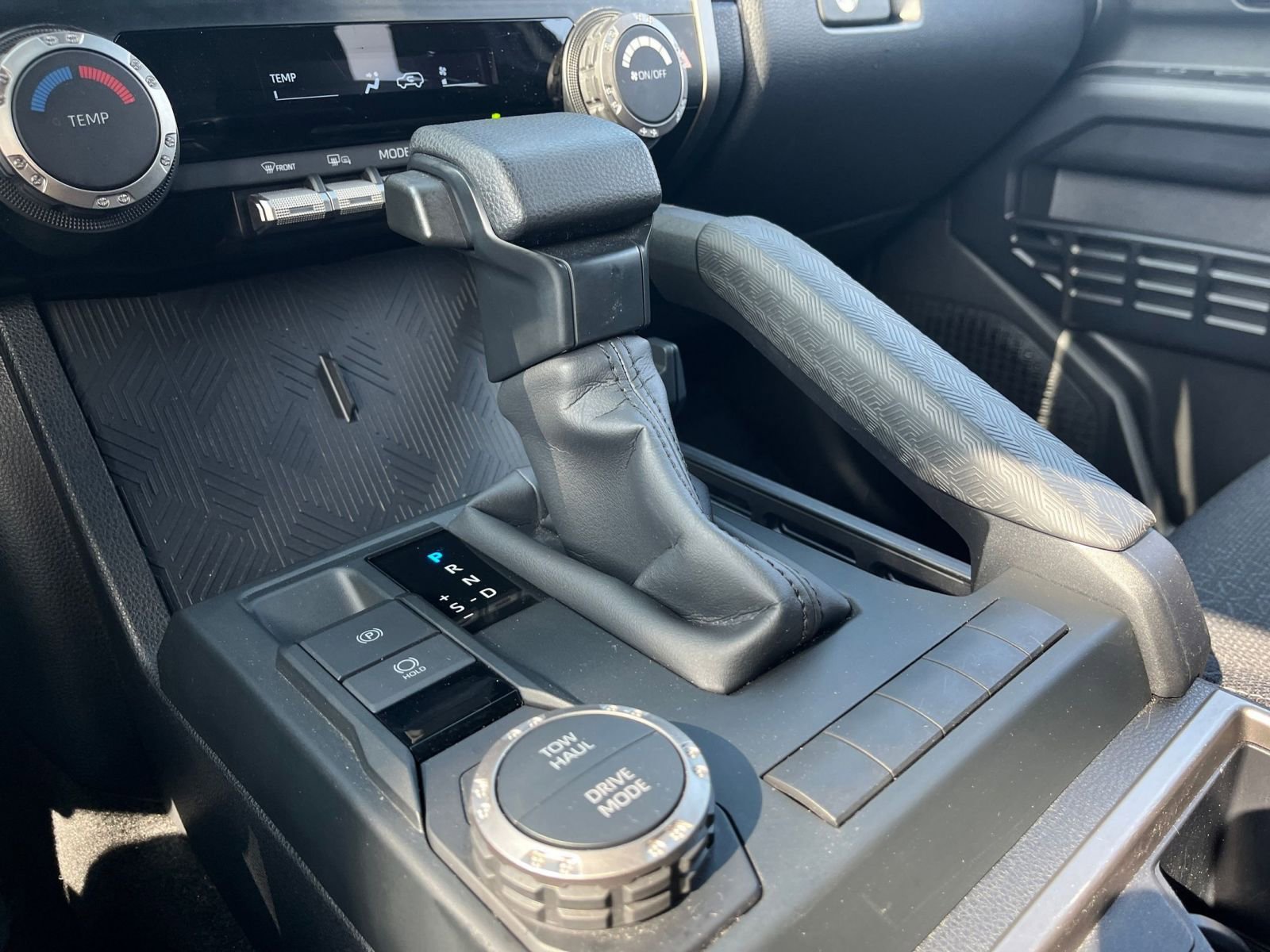 Used 2025 Toyota 4Runner SR5 image 41