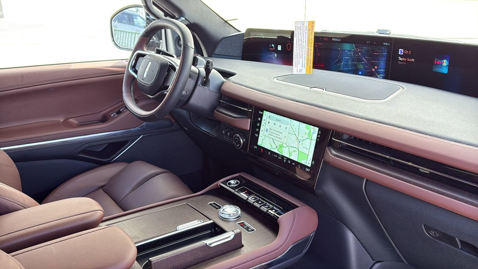 New 2026 Lincoln Navigator Reserve AWD/4WD image 8