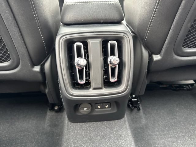 Certified 2023 Volvo XC40 B5 Plus w/ Climate Package AWD/4WD image 17