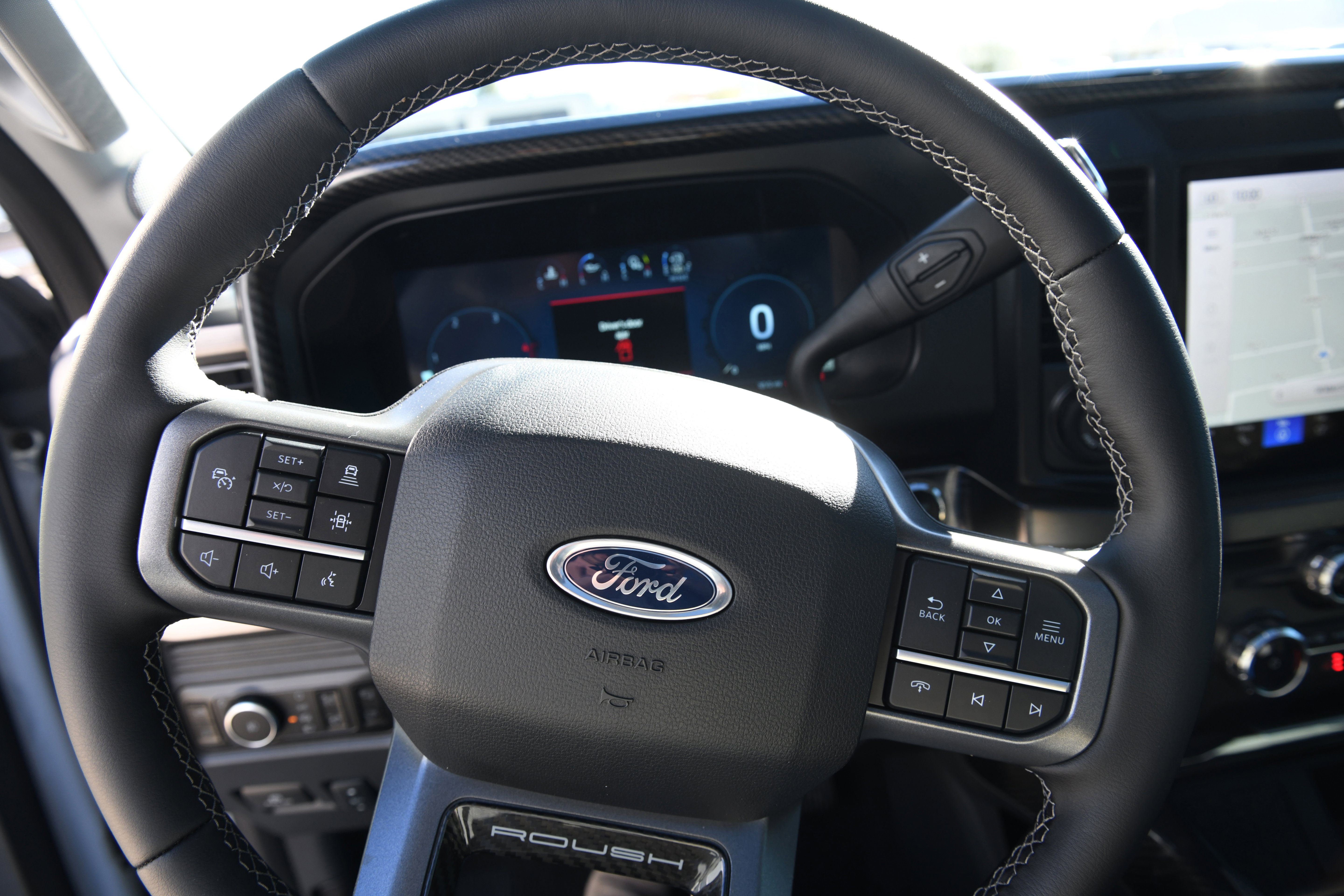 New 2026 Ford F250 Lariat w/ Black Appearance Package image 38