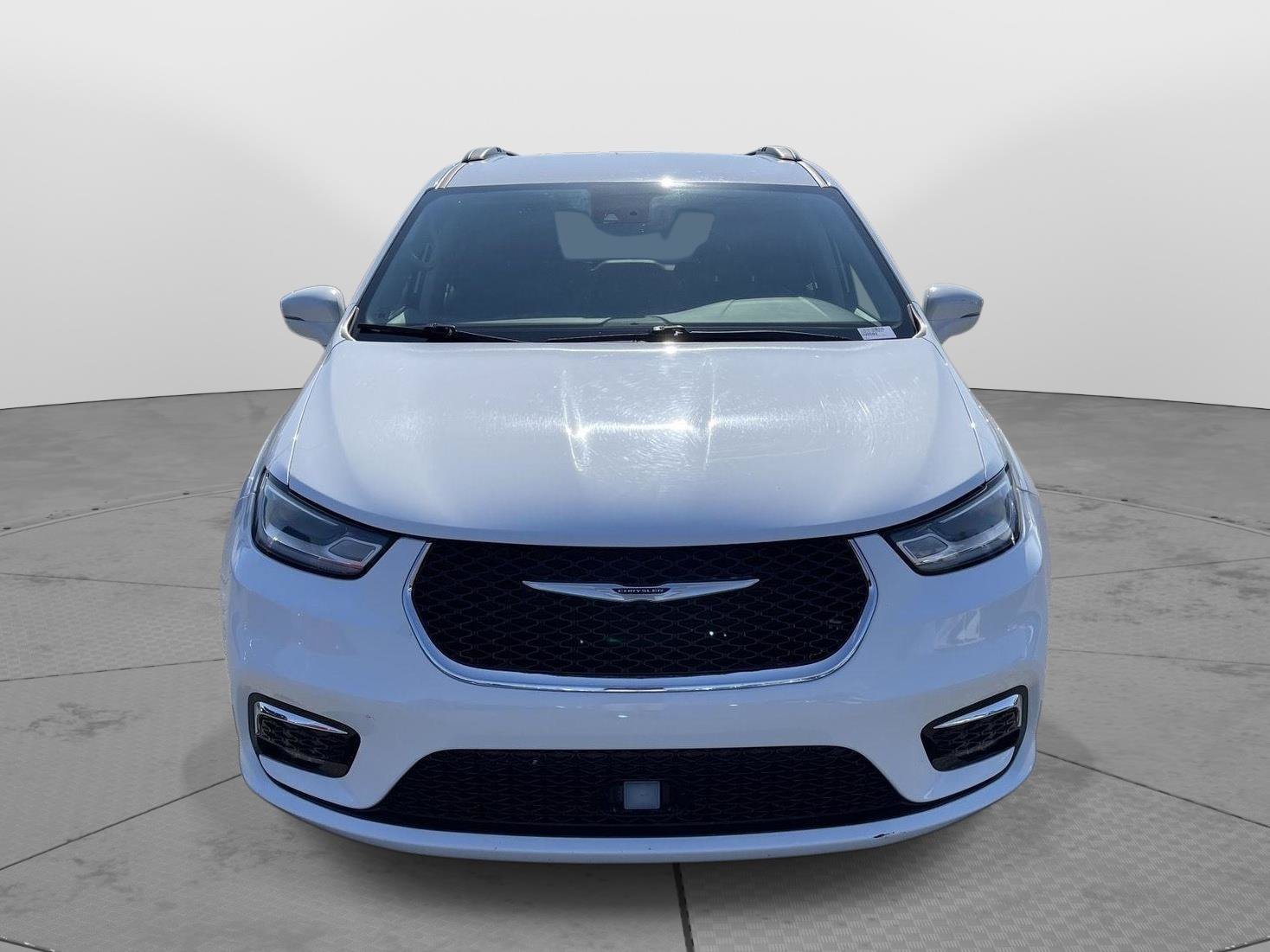 Used 2022 Chrysler Pacifica Touring-L FWD image 19