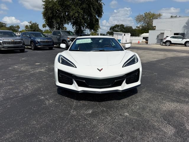 New 2027 Chevrolet Corvette Grand Sport w/ Z52 Sport Performance Package RWD image 18