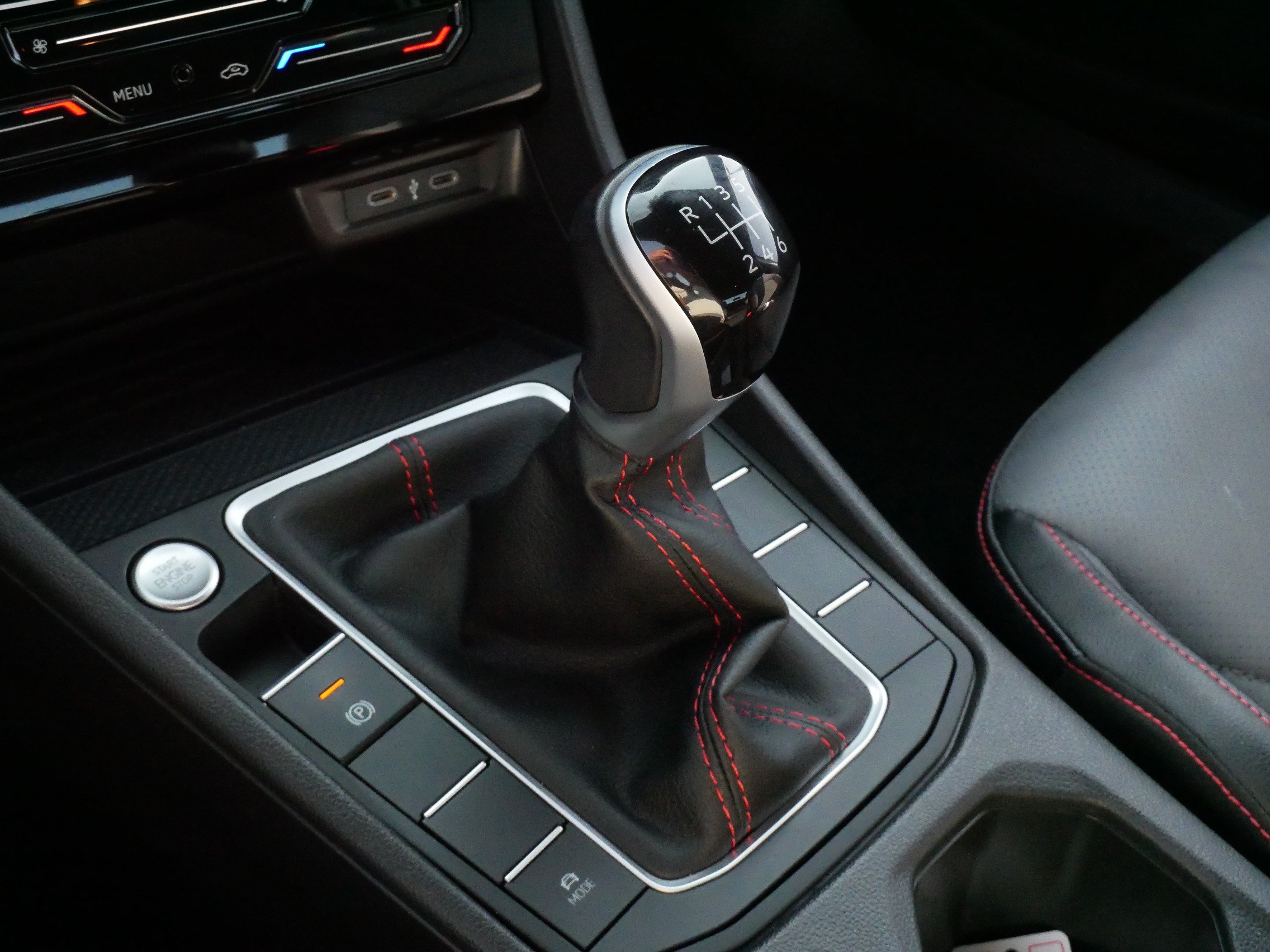 Certified 2026 Volkswagen Jetta GLI Autobahn w/ GLI Black Package FWD image 24