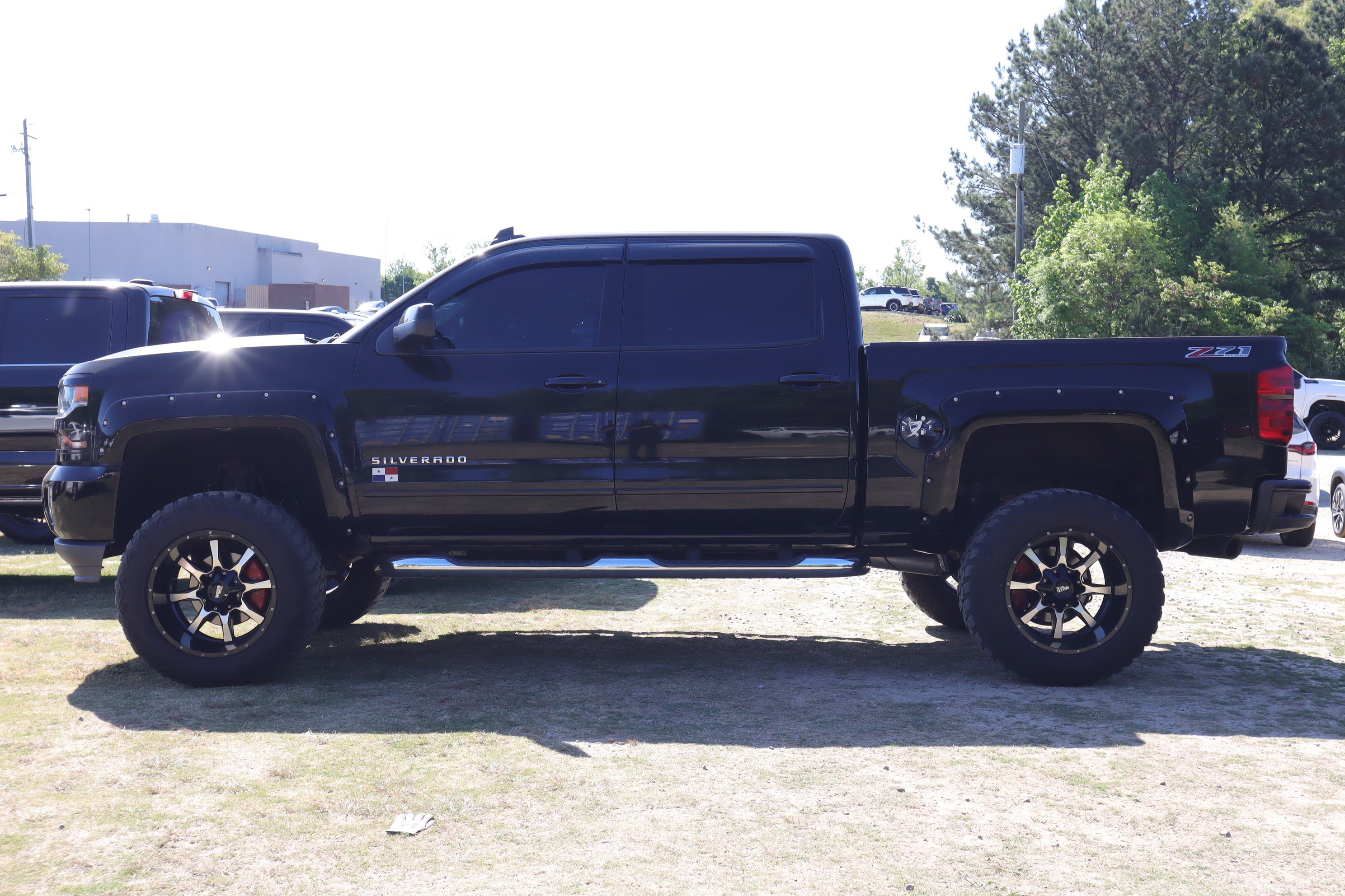 Used 2017 Chevrolet Silverado 1500 LT w/ All Star Edition image 3