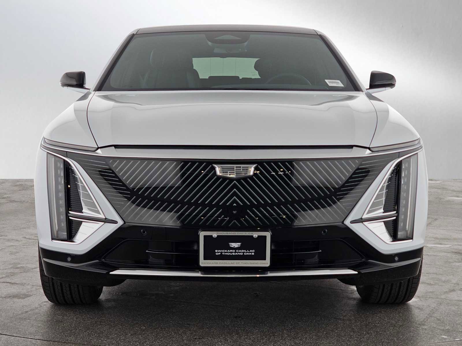 New 2026 Cadillac Lyriq Luxury w/ LPO, Floor Liner Package image 8