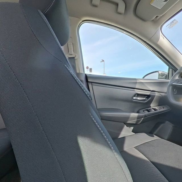Used 2023 Nissan Sentra SV FWD image 26