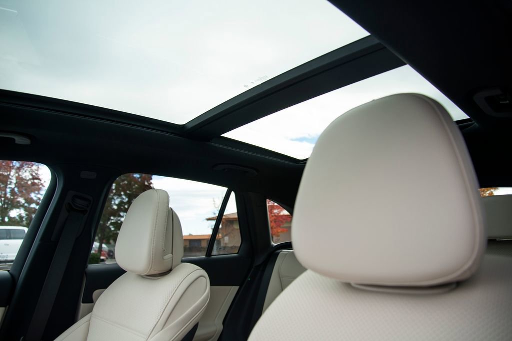 New 2026 Mercedes-Benz GLC 300 GLC 300 image 12