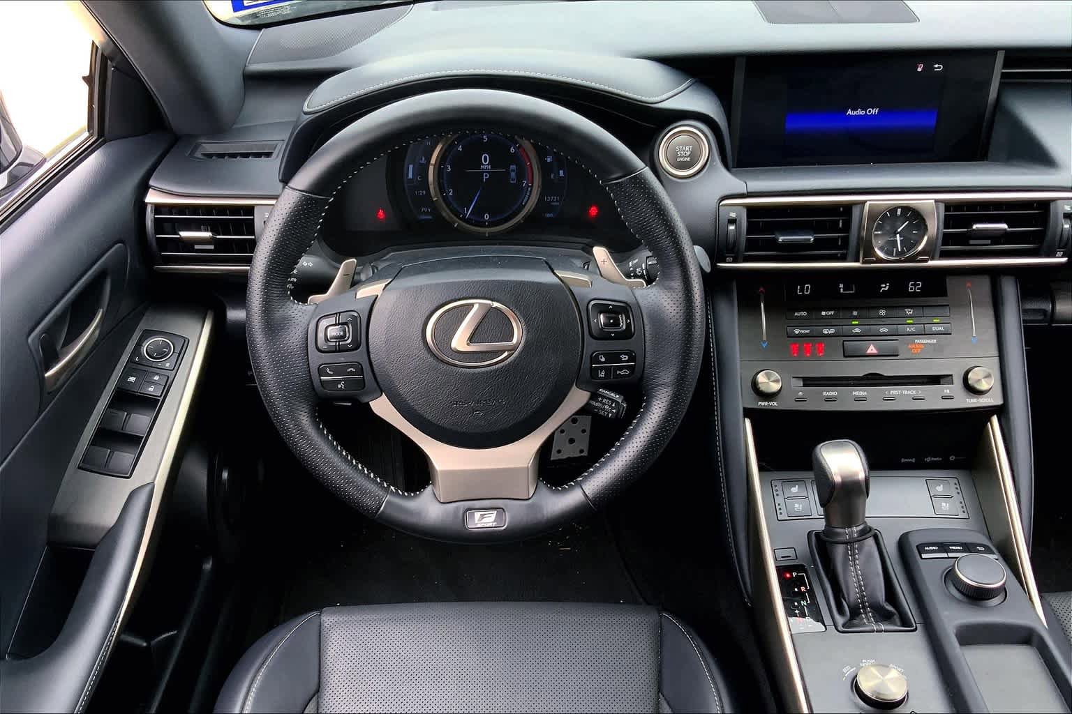 Used 2020 Lexus IS 300 F Sport w/ F Sport Package RWD image 6