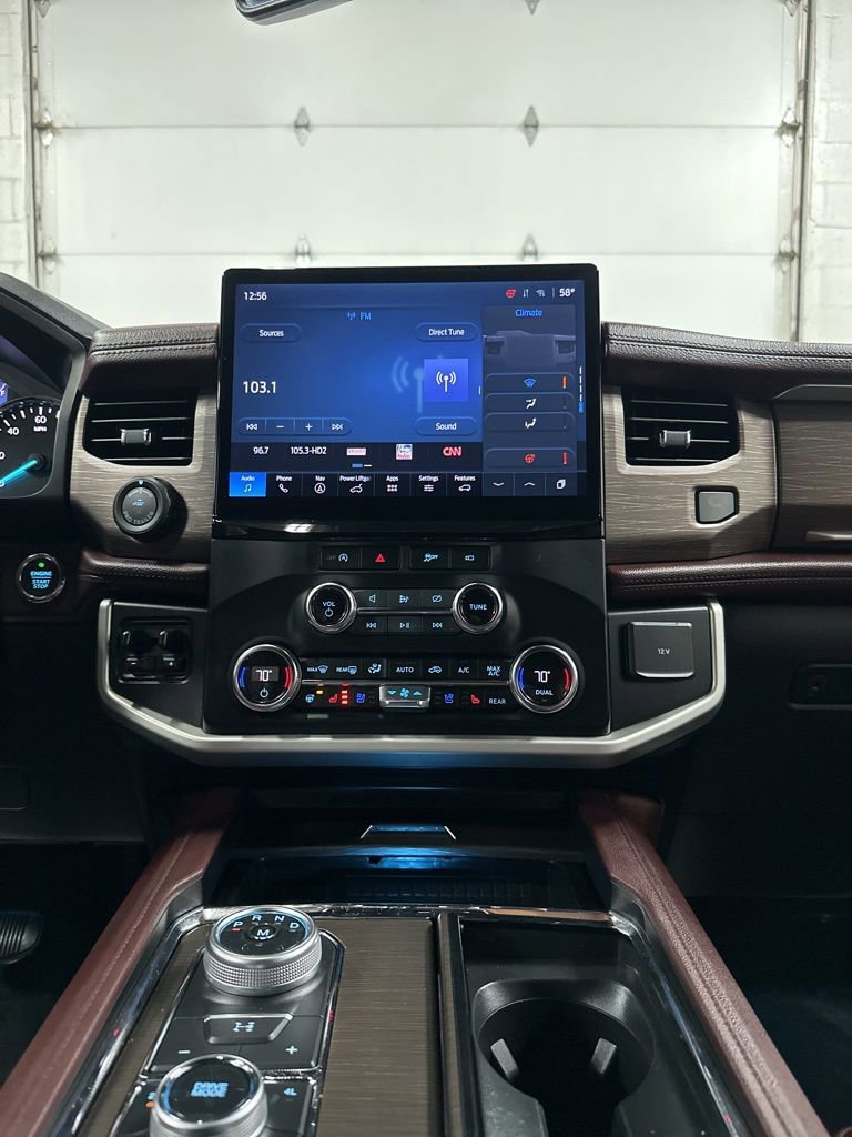 Used 2024 Ford Expedition Limited AWD/4WD image 25
