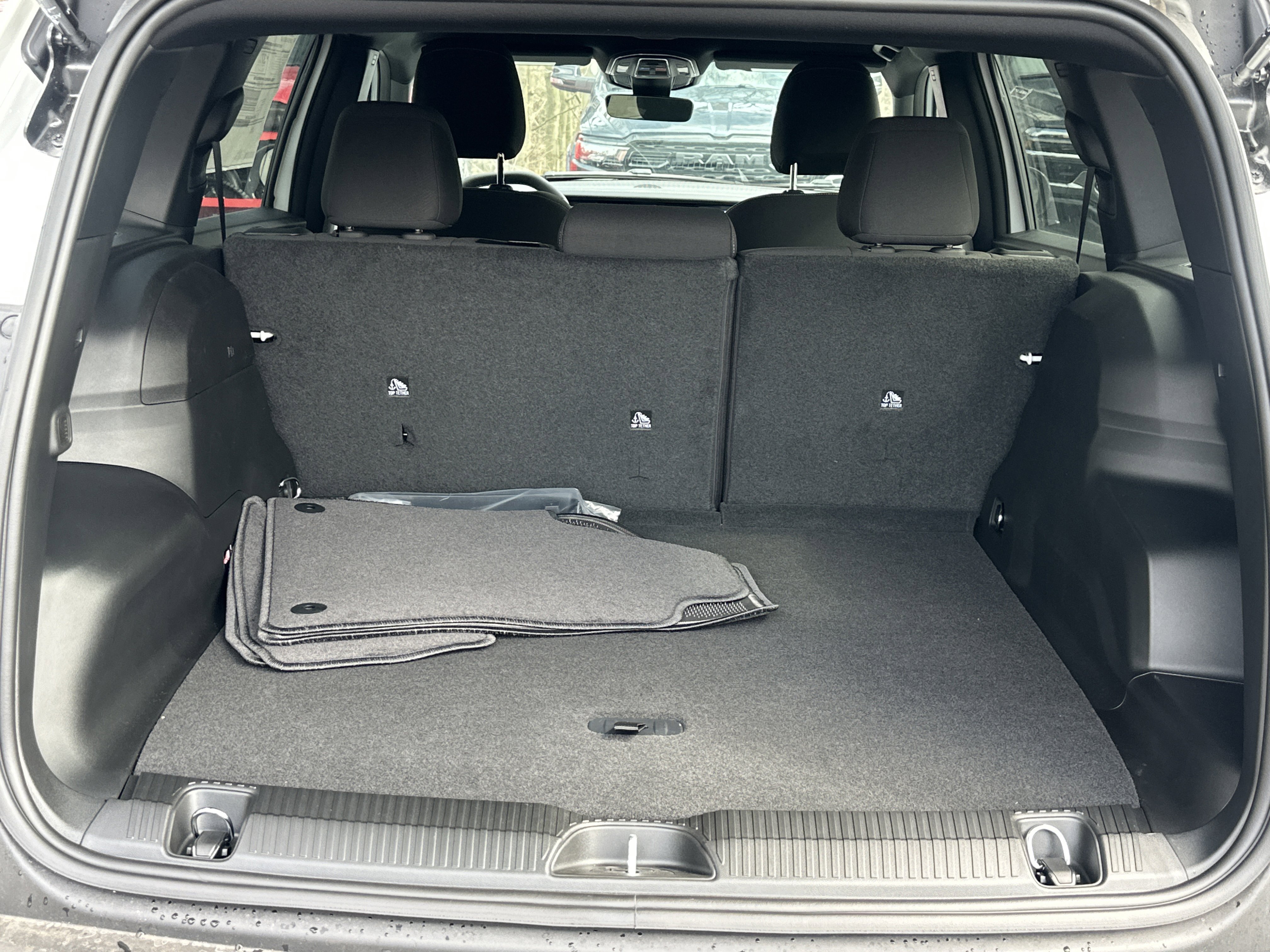 New 2026 Jeep Cherokee Laredo image 14