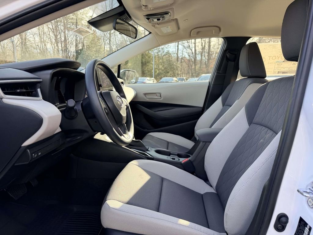 New 2026 Toyota Corolla LE image 18