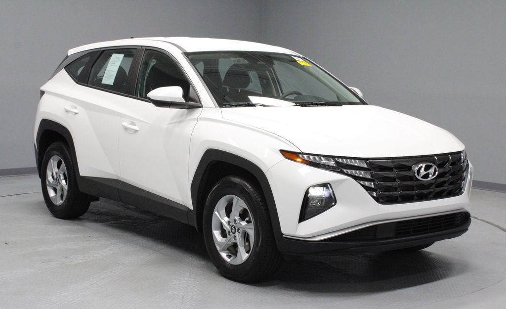 Used 2024 Hyundai Tucson SE AWD/4WD image 1