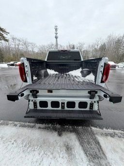 New 2026 GMC Sierra 1500 Denali w/ Denali Reserve Package image 44