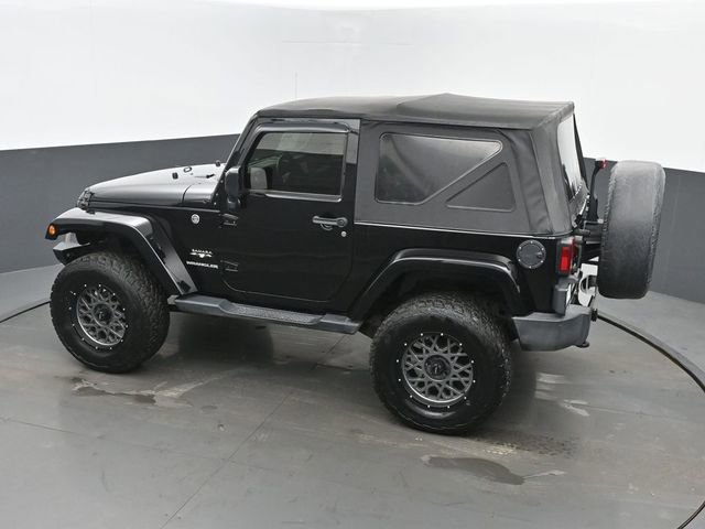 Used 2017 Jeep Wrangler Sahara w/ Connectivity Group image 35