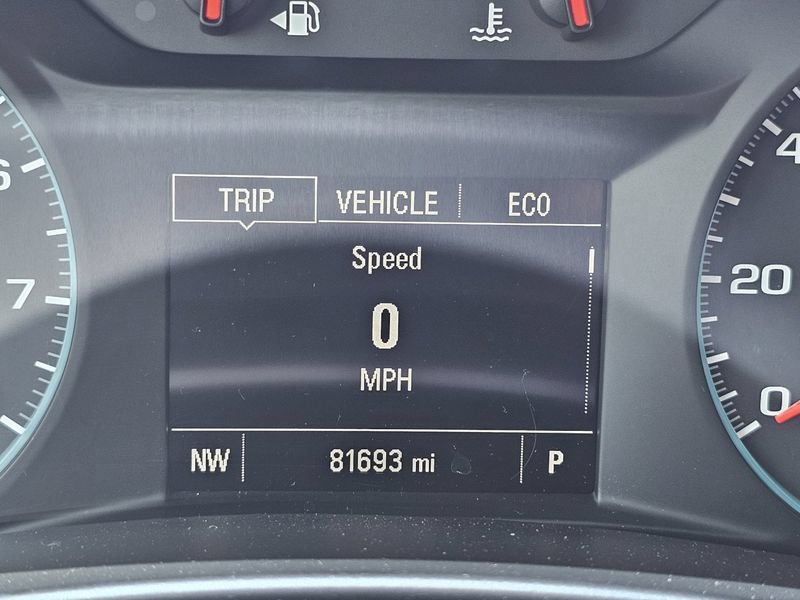 Used 2020 Chevrolet Equinox LS w/ LS Convenience Package FWD image 38