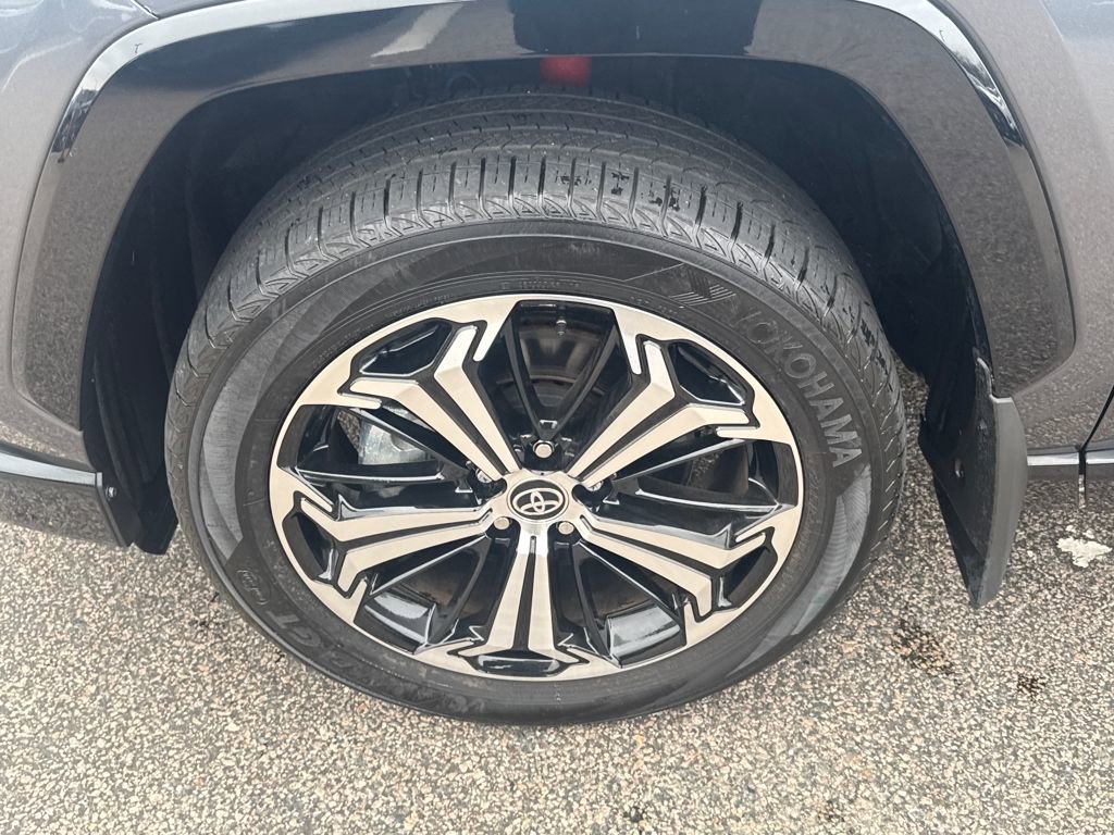 Used 2023 Toyota RAV4 XSE image 31