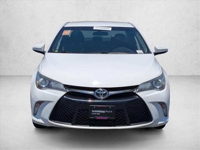 Used 2017 Toyota Camry SE FWD image 2