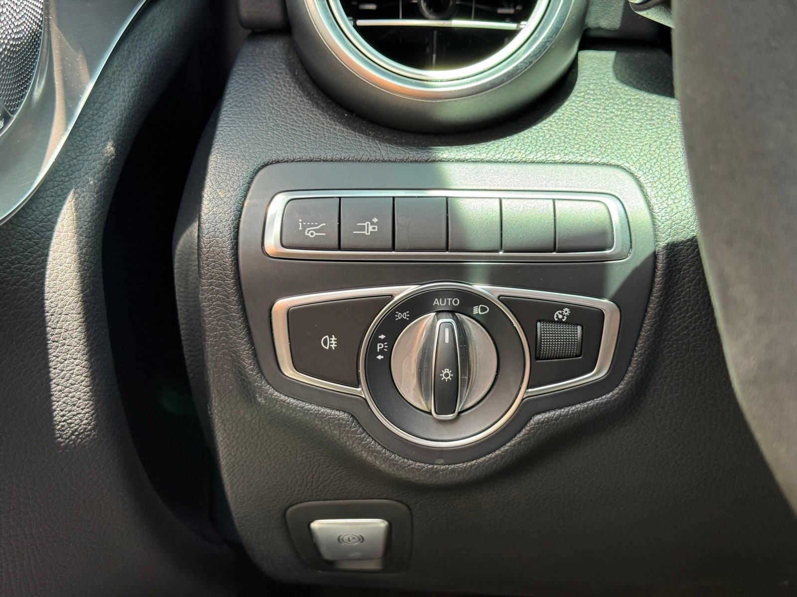 Used 2020 Mercedes-Benz C 63 AMG S image 19