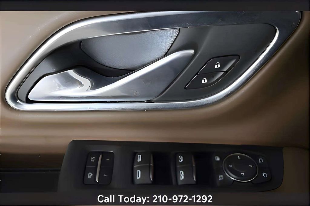 Used 2024 Chevrolet Tahoe High Country w/ Advanced Technology Package image 25