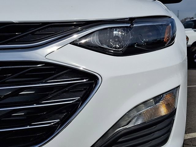 Used 2024 Chevrolet Malibu LT image 9