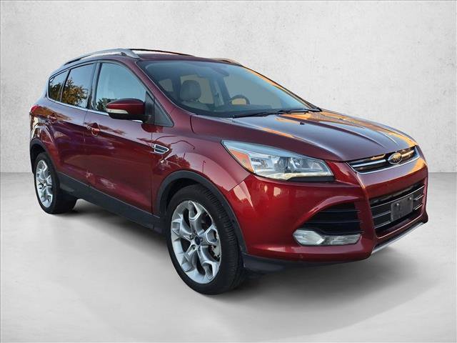Used 2014 Ford Escape Titanium w/ Equipment Group 401A AWD/4WD image 3