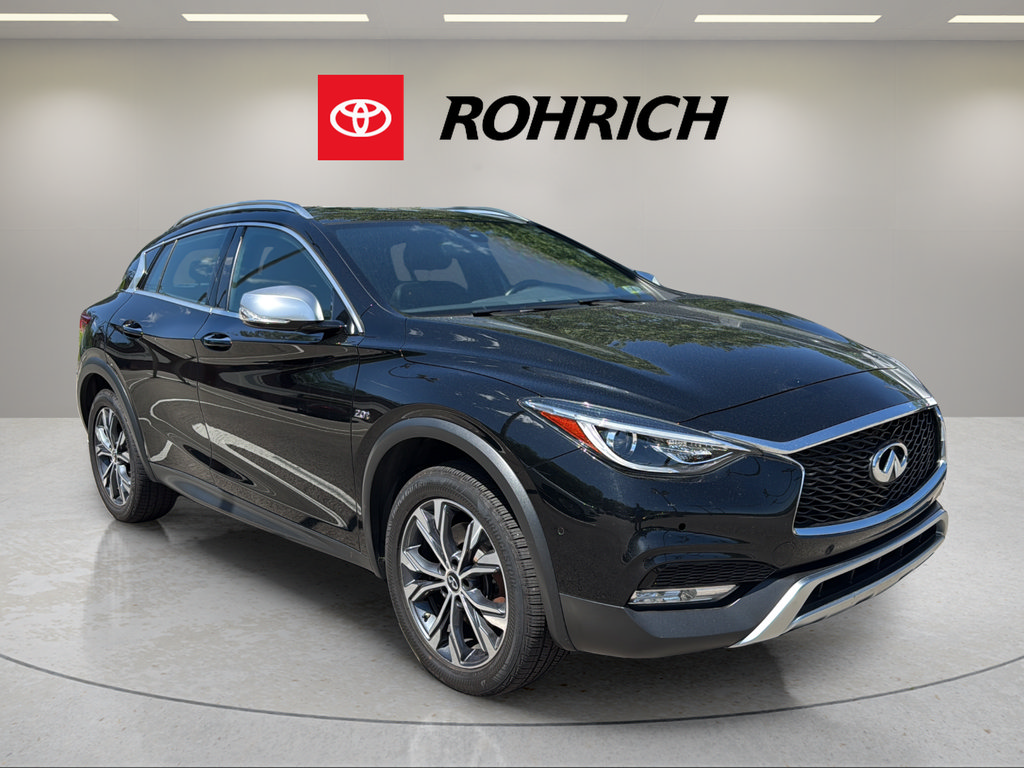 Used 2018 INFINITI QX30 Premium w/ Navigation Package AWD/4WD image 4