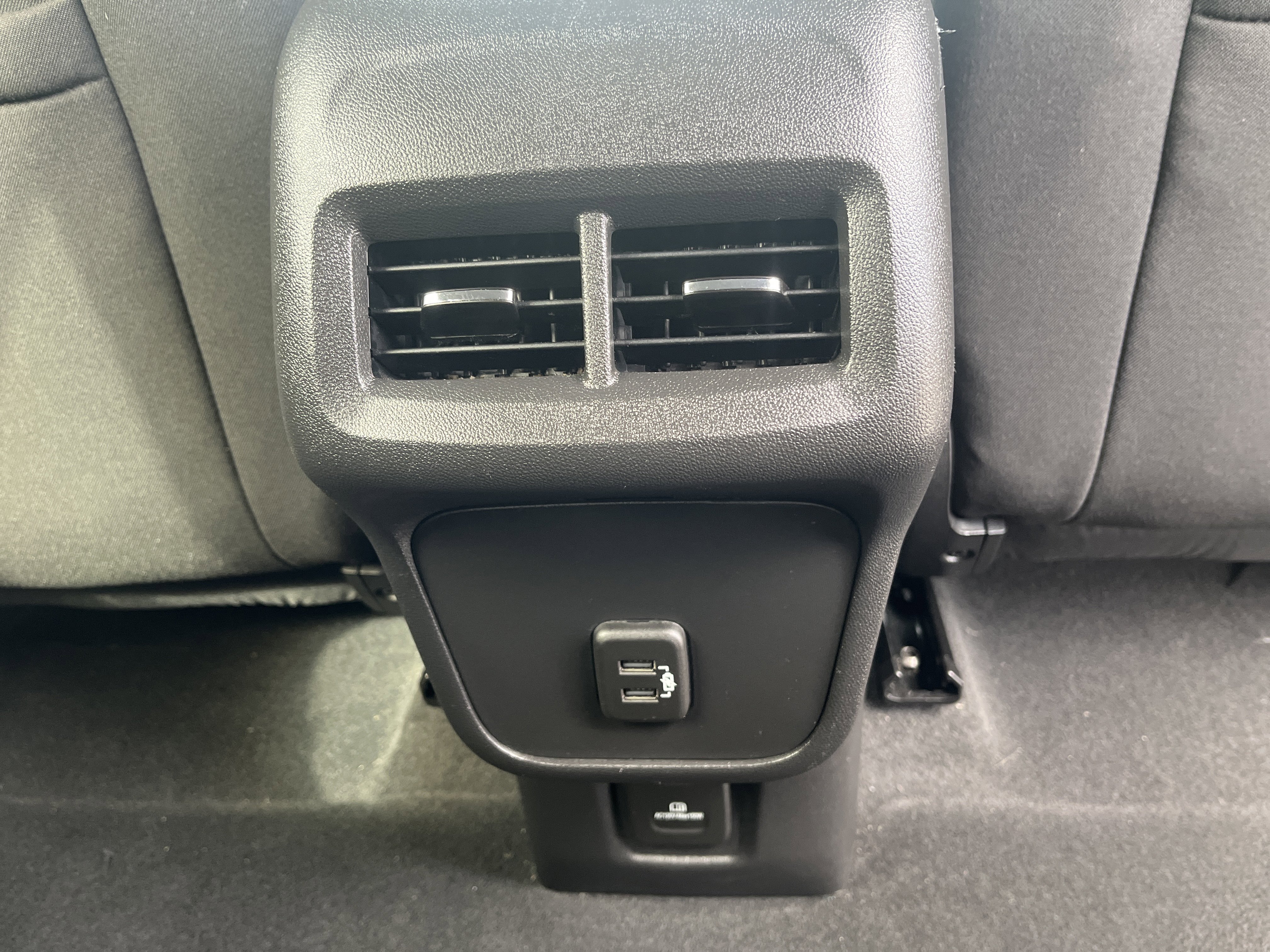 Used 2020 Chevrolet Equinox LT image 16