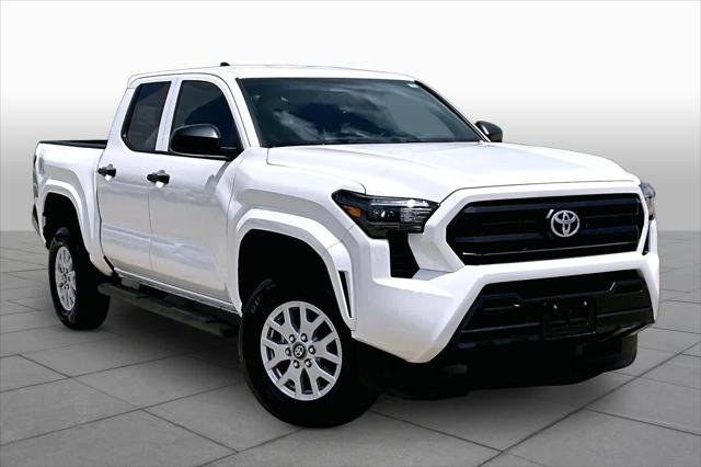 Certified 2025 Toyota Tacoma SR RWD image 3