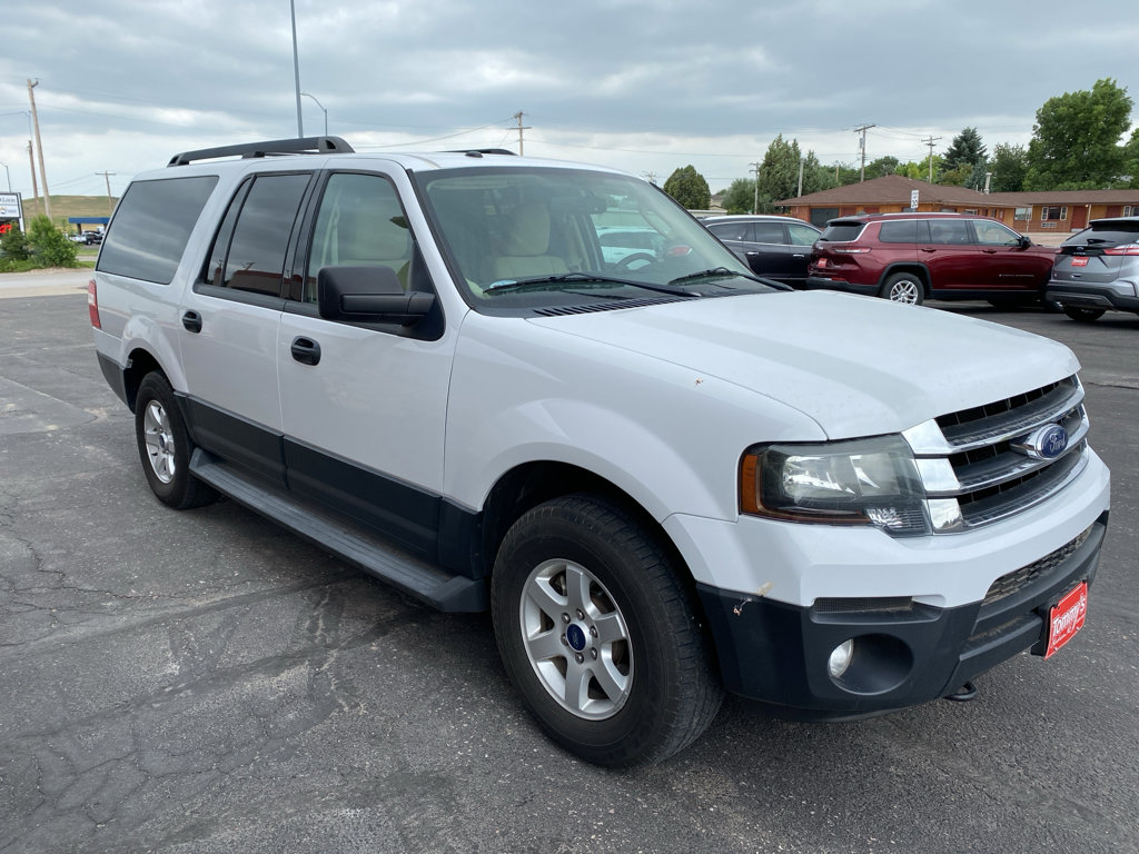 Used 2015 Ford Expedition EL XL image 4
