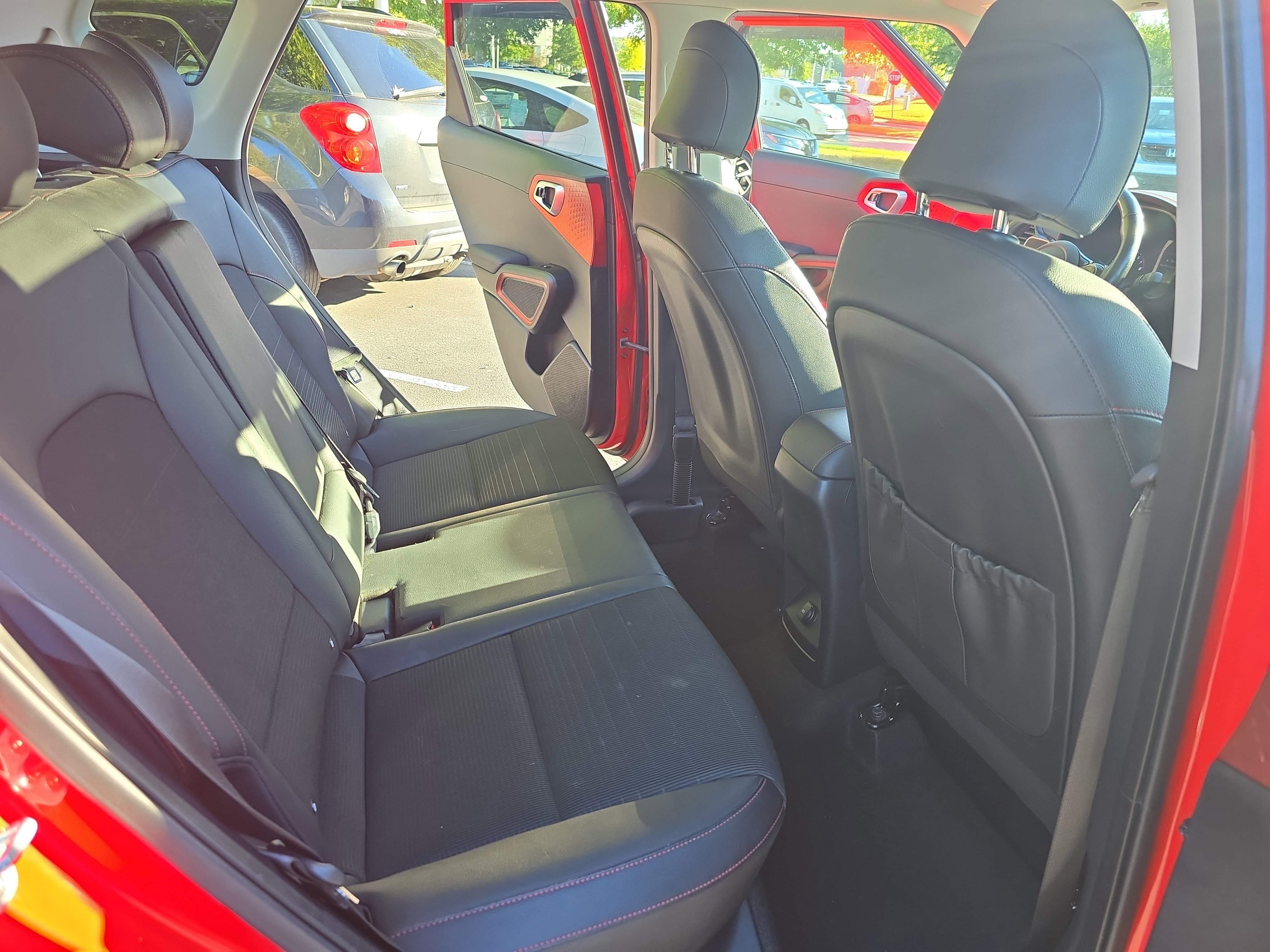 Used 2020 Kia Soul GT-Line Turbo image 11