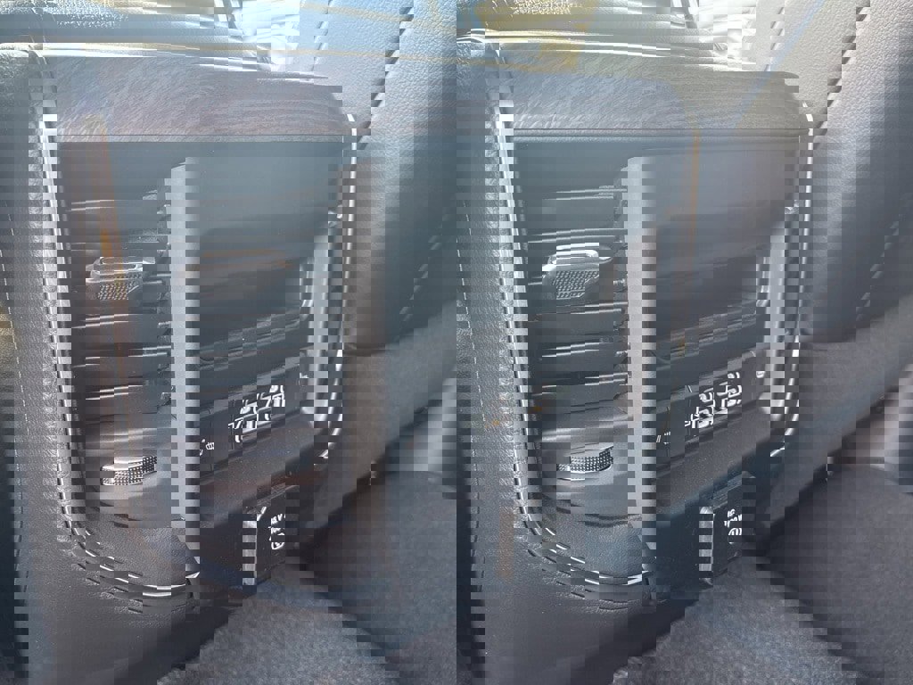 New 2026 RAM 2500 Laramie image 32