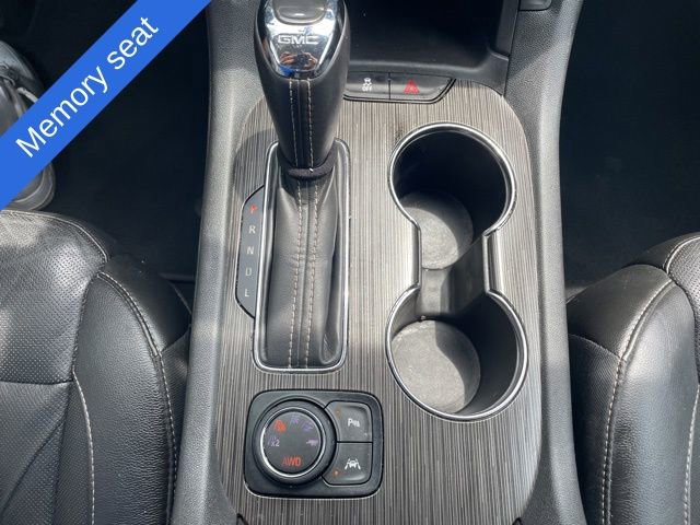 Used 2018 GMC Acadia SLT image 19