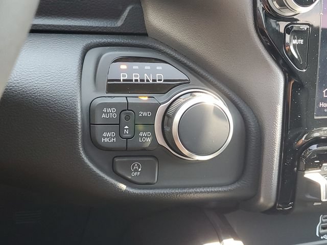 New 2026 RAM 1500 Big Horn AWD/4WD image 24