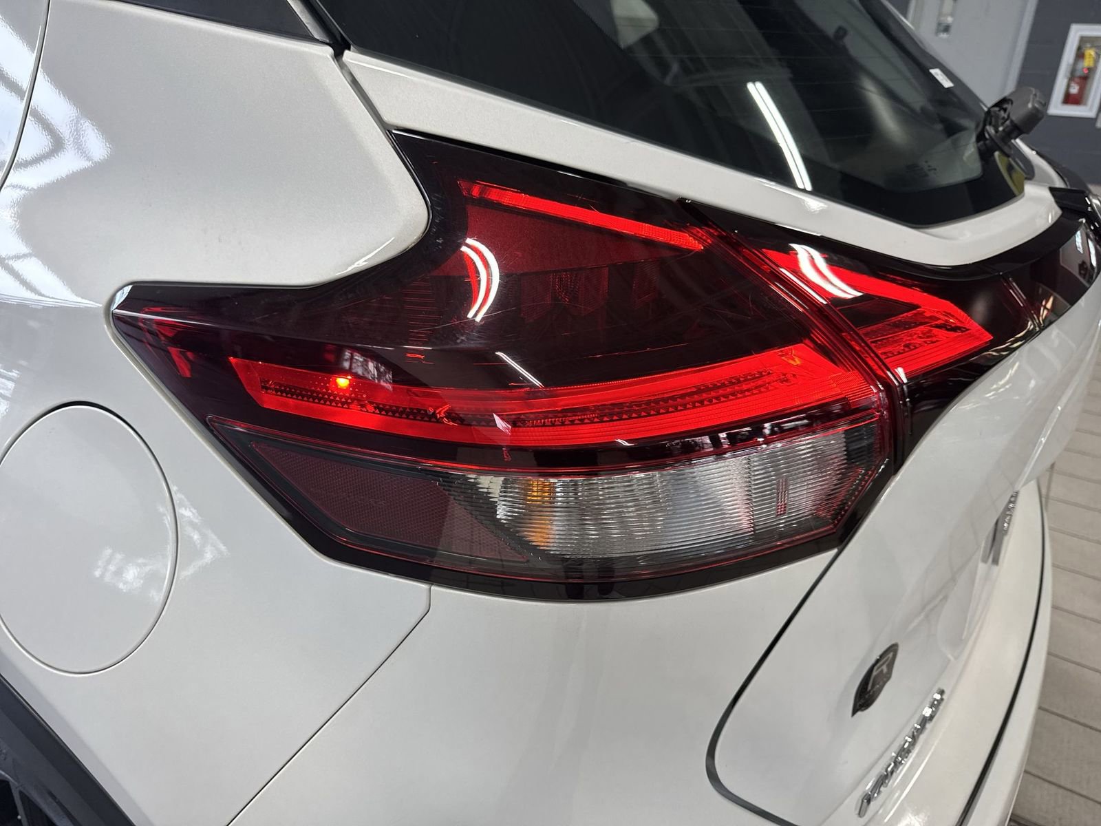 Used 2023 Nissan Kicks SR w/ SR Premium Package image 35