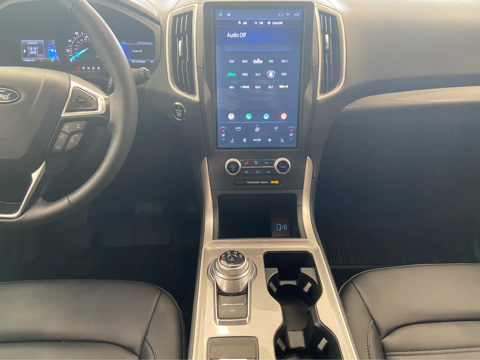 Used 2024 Ford Edge SEL image 19