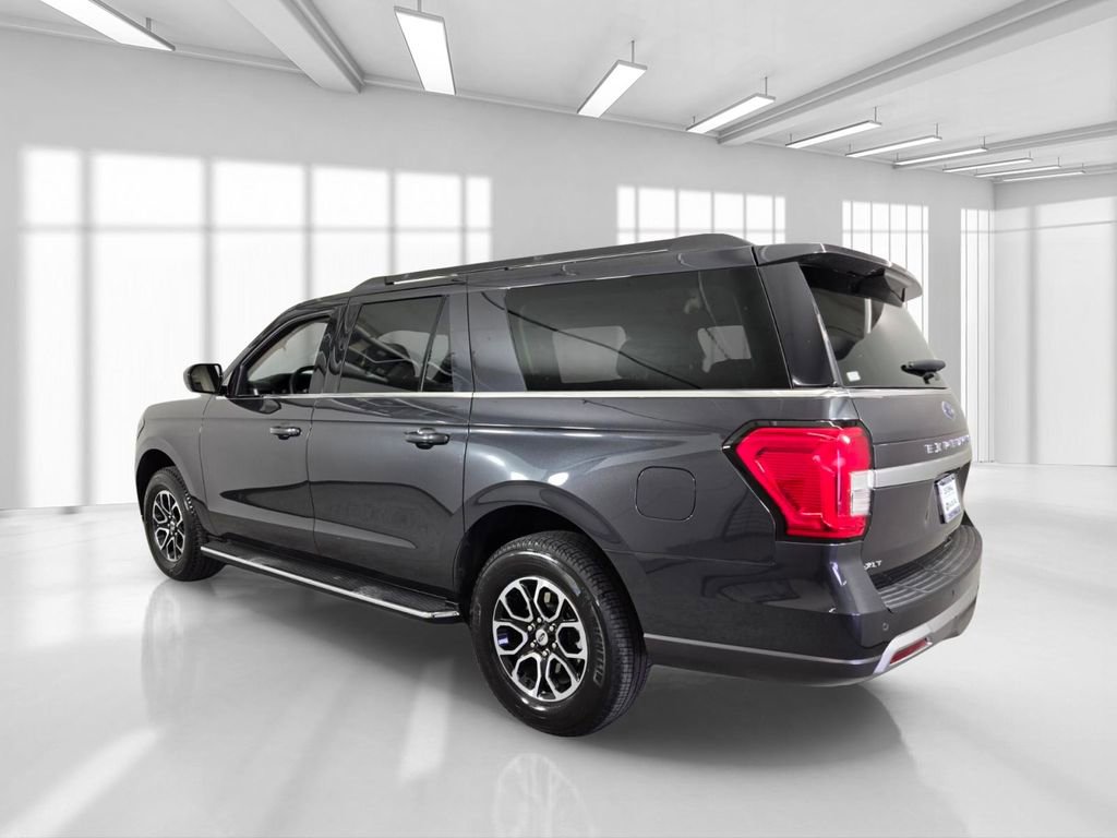 Used 2023 Ford Expedition Max XLT AWD/4WD image 5