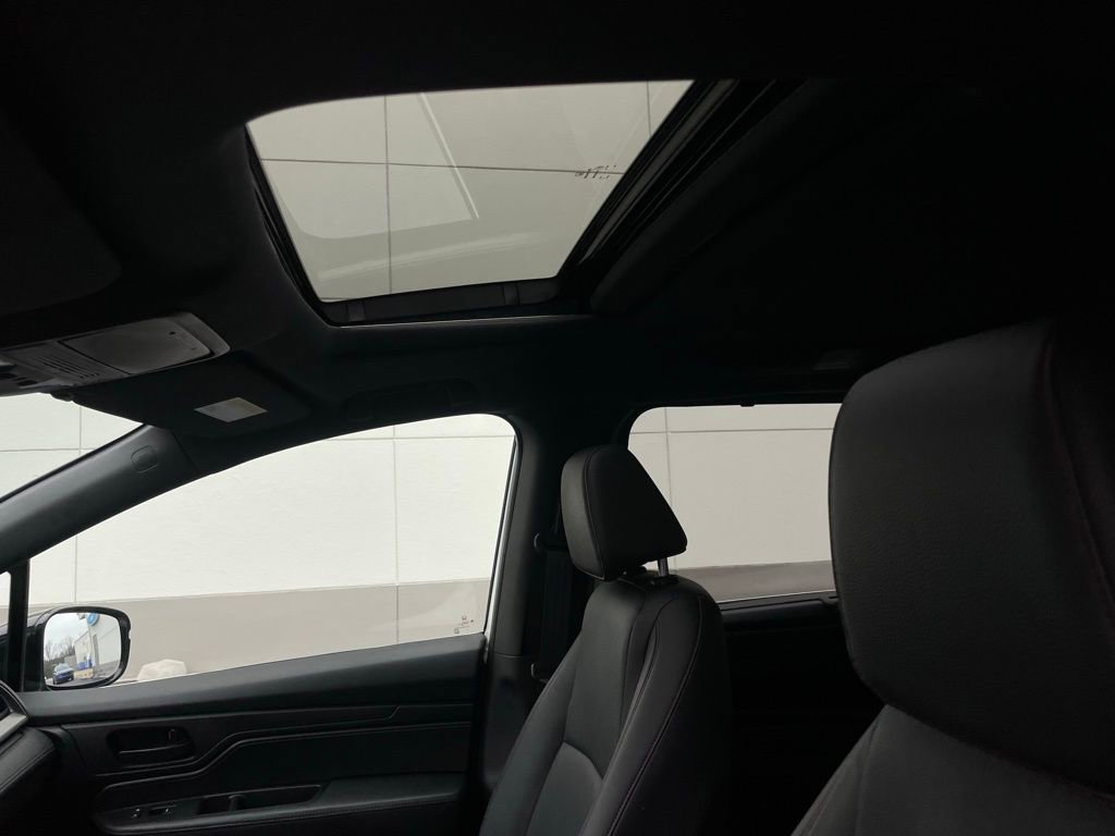 Certified 2023 Honda Odyssey Sport image 28