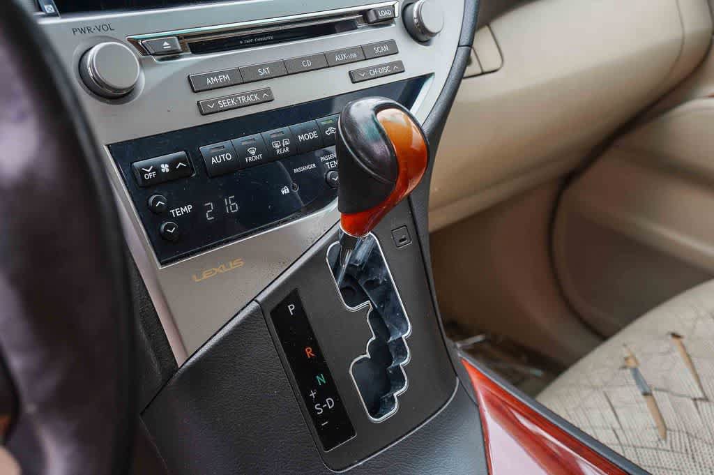 Used 2010 Lexus RX 350 2WD w/ Premium Pkg image 19