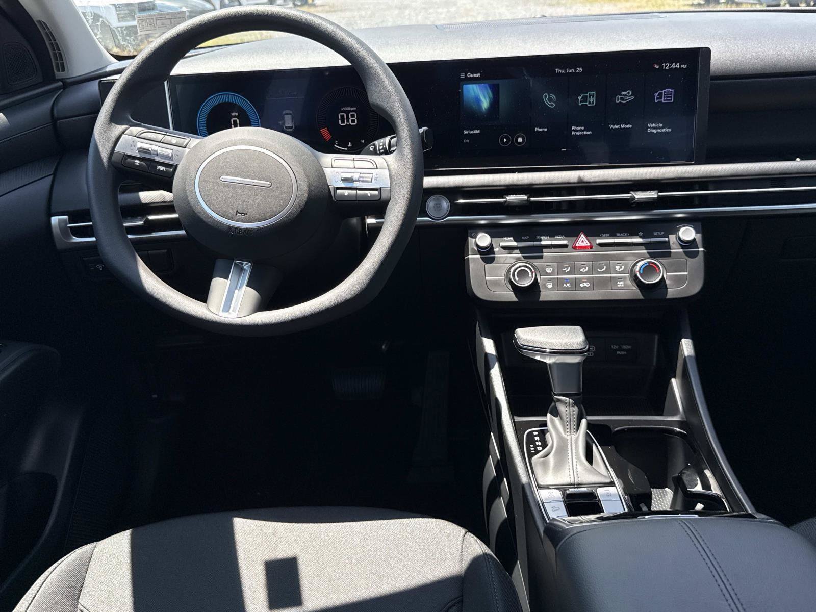 New 2026 Hyundai Tucson SE AWD/4WD image 2