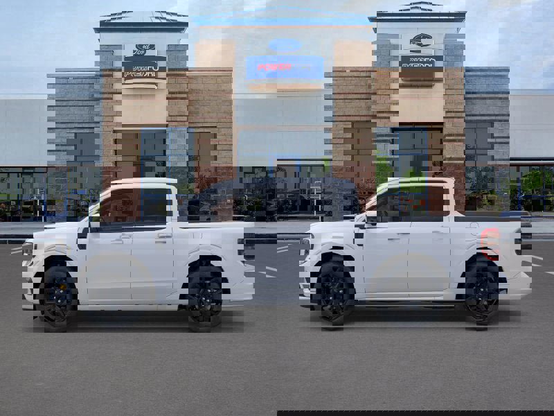 New 2026 Ford Maverick Lobo image 4