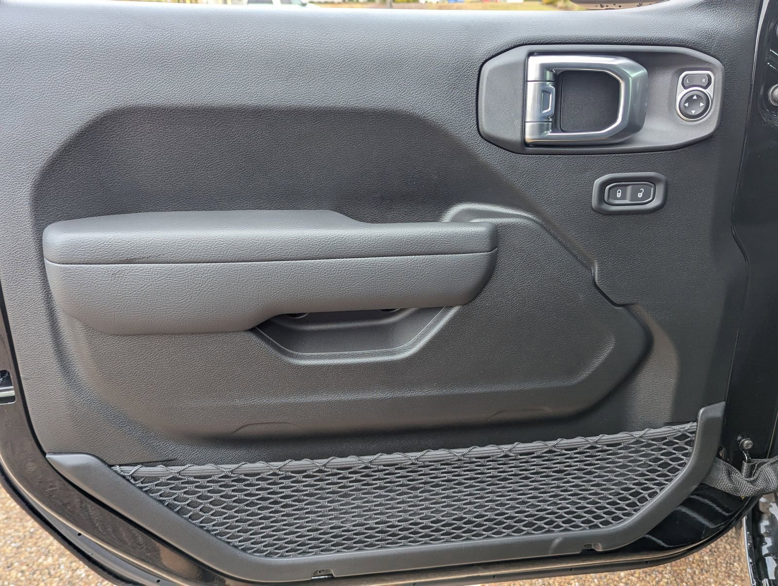 New 2026 Jeep Wrangler Sport S image 17