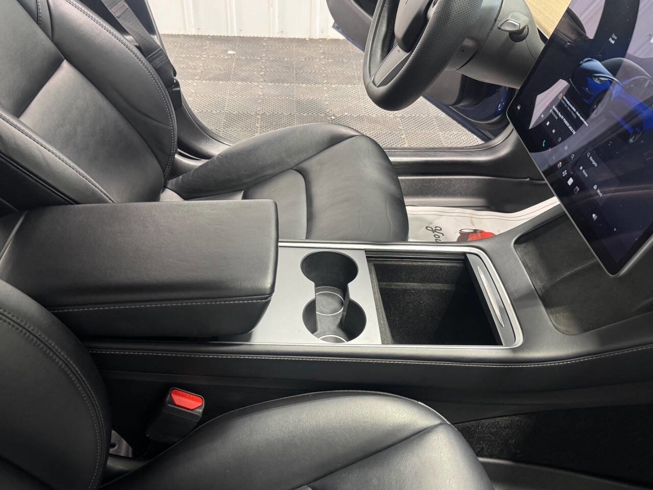Used 2022 Tesla Model 3 image 19