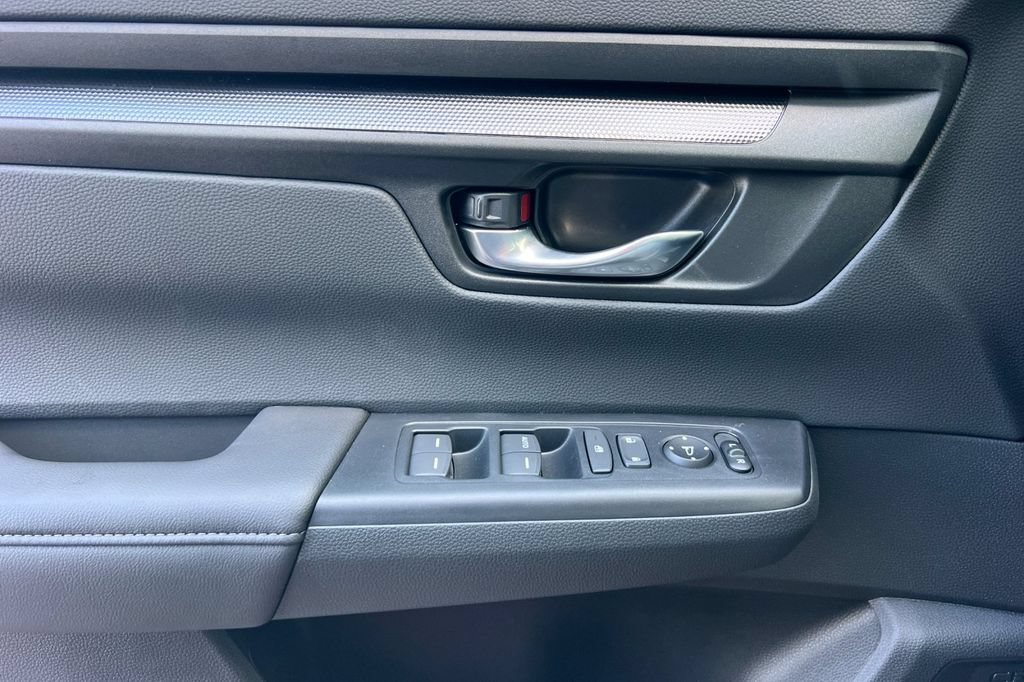 Used 2026 Honda CR-V LX image 13