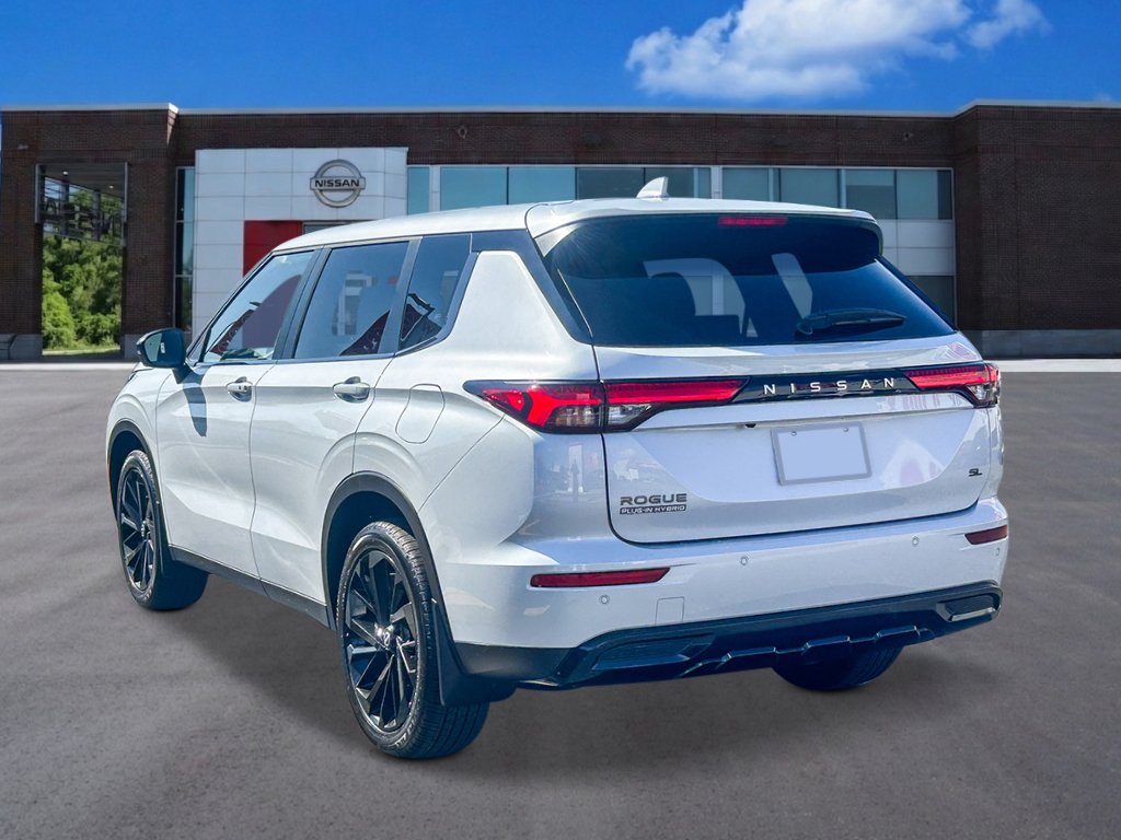 New 2026 Nissan Rogue SL AWD/4WD image 2