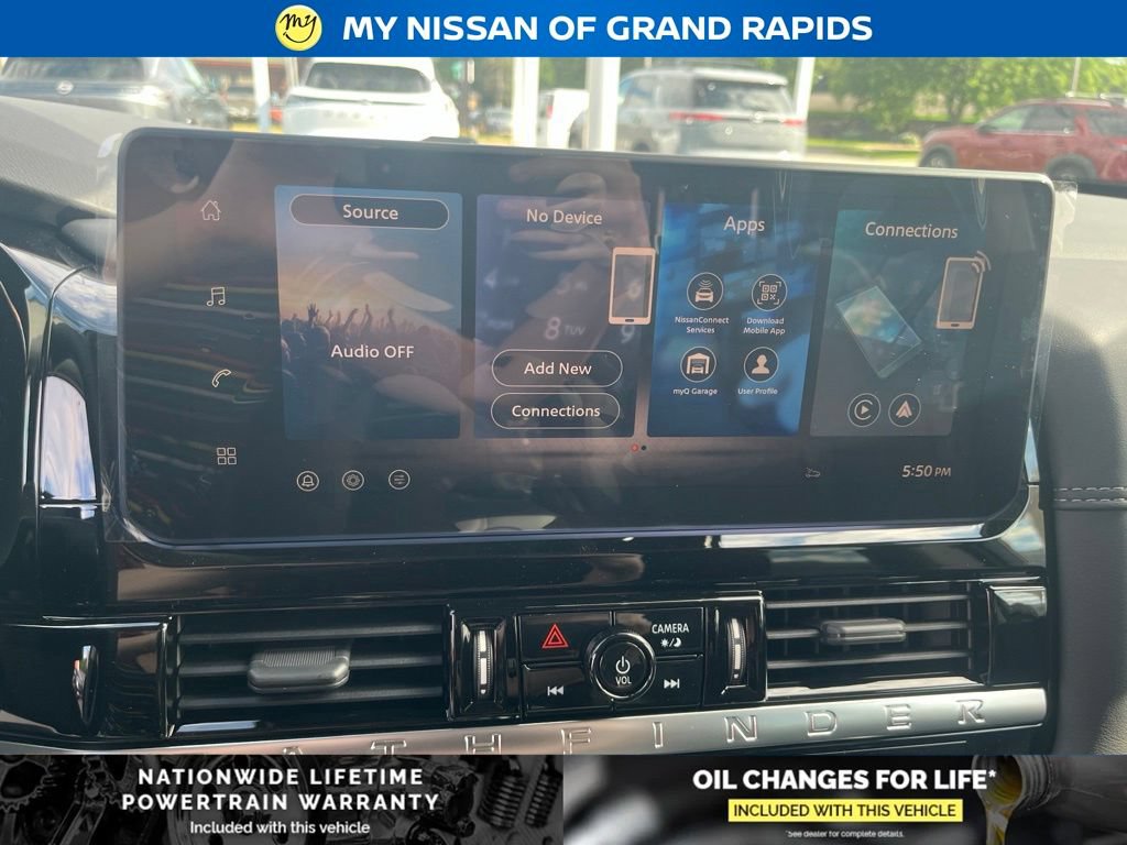 New 2026 Nissan Pathfinder Platinum AWD/4WD image 20