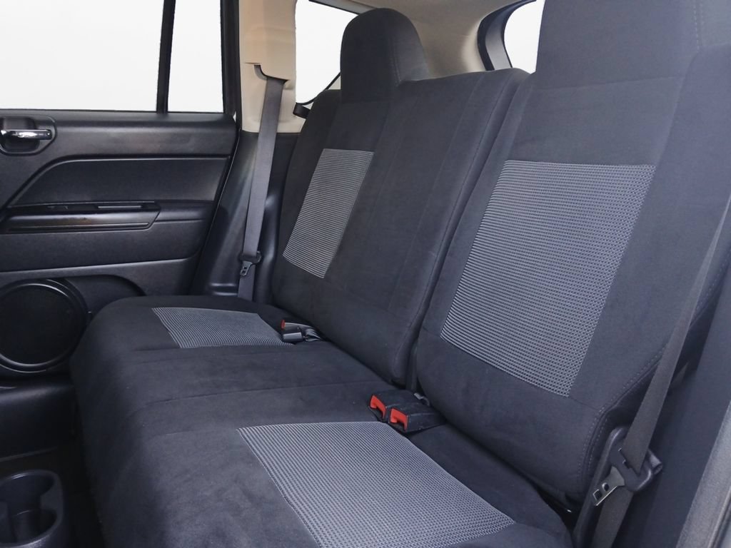 Used 2016 Jeep Compass Sport w/ Power Value Group FWD image 22