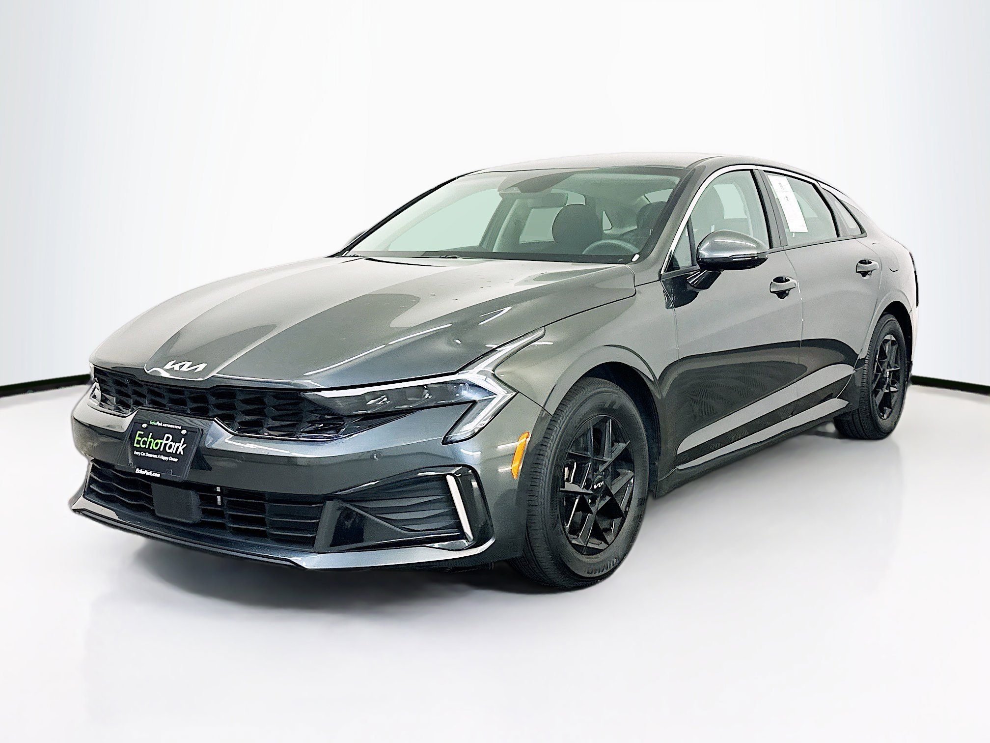 Used 2025 Kia K5 LXS FWD image 3
