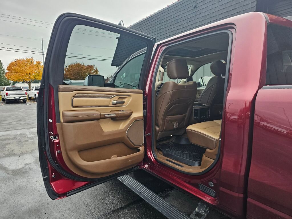 Used 2019 RAM 1500 Laramie Longhorn image 19